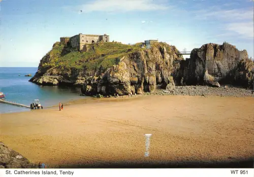 uk35666 st catherines island tenby wales uk lot 2 uk
