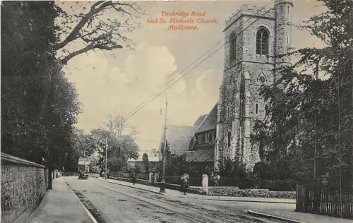 uk42429 tonbridge road and st michaels church maidstone uk