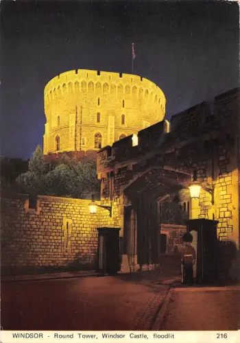 uk35827 round tower windsor castle uk lot 3 uk