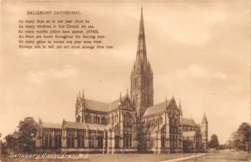 uk38434 salisbury cathedral real photo uk lot 17 uk