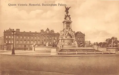 BR58420 Queen Victoria Memorial Buckingham Palace London UK