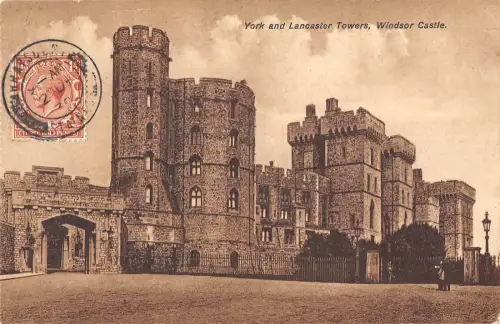 uk39154 york and lancaster towers windsor castle real photo uk lot 20 uk