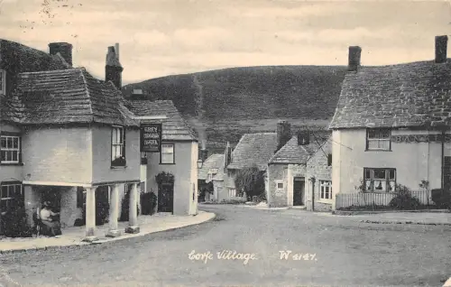 BR64562 Corfe Village UK
