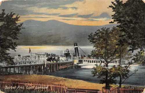 Lot 79 Tarbet Pier Schiff Loch Lomond Schottland UK