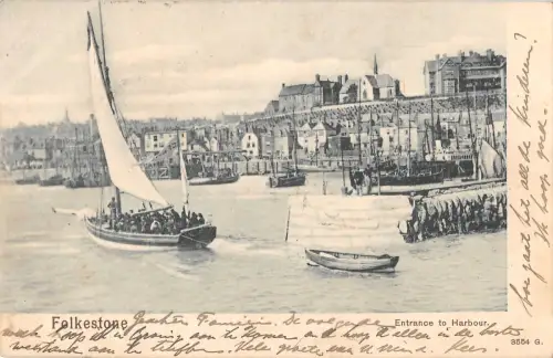 uk37535 Einfahrt zum Hafen Folkestone Echtfoto UK Lot 12 UK