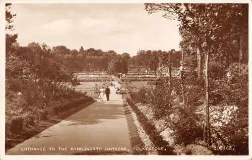 uk37832 Eingang zu den Kingsnorth Gardens Folkestone Echtfoto UK Lot 13 UK