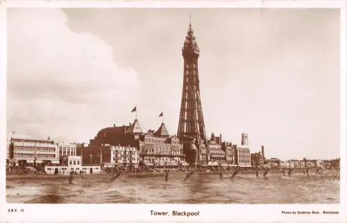 uk37828 tower blackpool real photo uk lot 13 uk