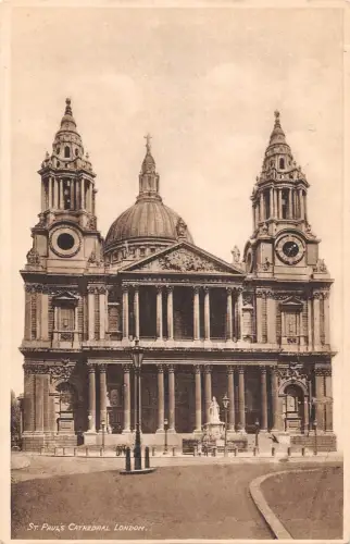 uk39170 st pauls cathedral london real photo uk lot 20 uk