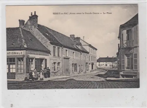 B82253 berry au bac aisne france grande guerre la place front back image