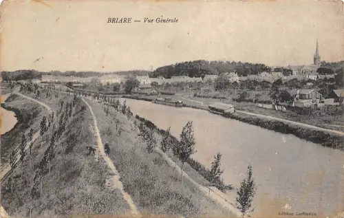 BR43292 Briare vue generale Frankreich