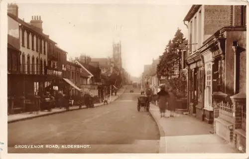 BR64465 Grosvenor Road Aldershot Echtfoto UK
