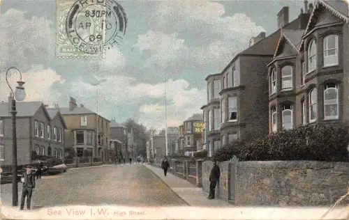 BR64252 SWA VIEW ISLE OF WIGHT HIGH STREET UK