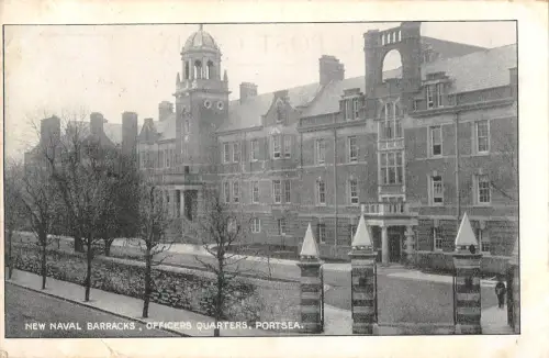 BR74432 neue Marine Kaserne Offiziere Quartiere Portsea UK