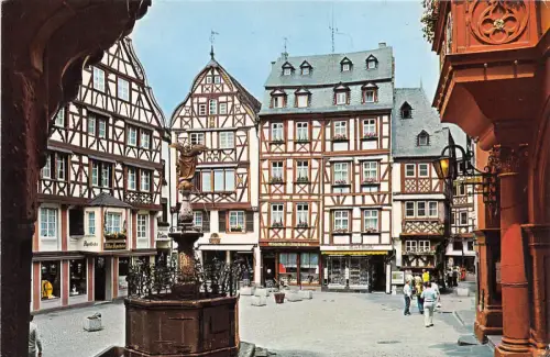 B34176 Bernkastel an der Mosel Am Markplatz Deutschland