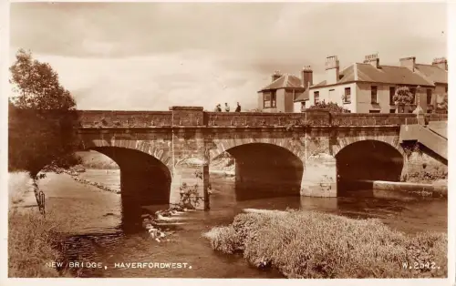 BR98427 New Bridge Haverfordwest Echtfoto Valentin W 2542 UK