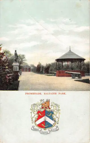 BR98465 Promenade Saltaire Park Wappen Dale UK