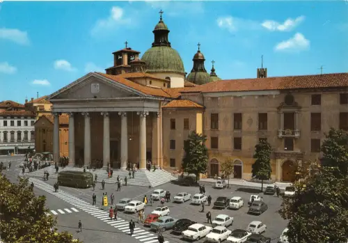 B47725 Treviso Place Duomoused Italien