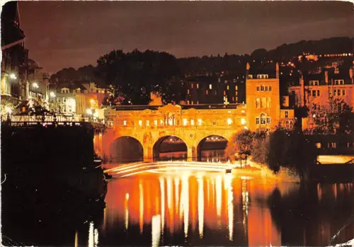 B87589 Bad Avon Pulteney Bridge UK