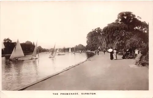 Lot370 UK Surbiton die Promenade Echtfoto South West London