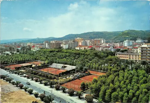 B66268 Italien San Benedetto del Tronto Panorama Tennisplätze