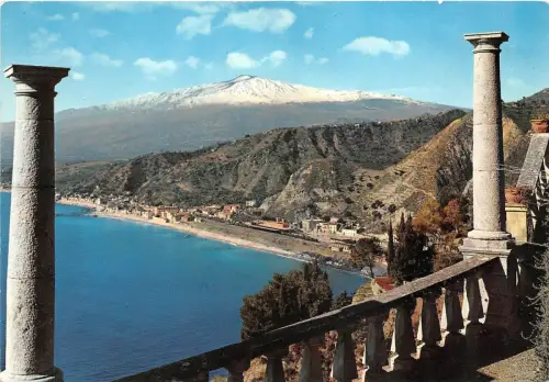 BG17641 taormina panorama con l etna italy