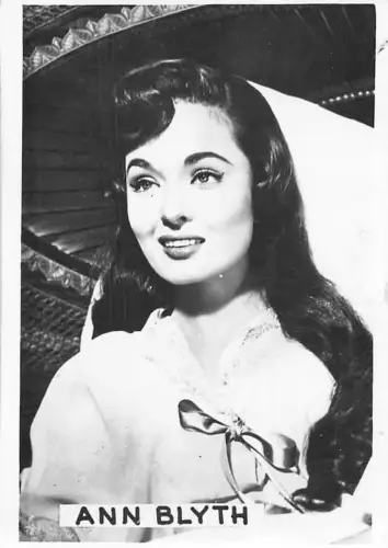 Lot275 Ann Blyth Schauspielerin Schauspieler Film Moviestar 6x9cm