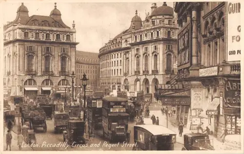 uk28895 Regent Street and Piccadilly Circus London UK Bus Wagen Pferd Straßenbahn