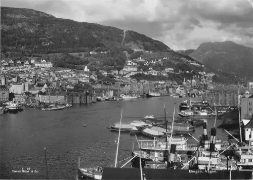 BR48240 Bergen Vagen Norwegen