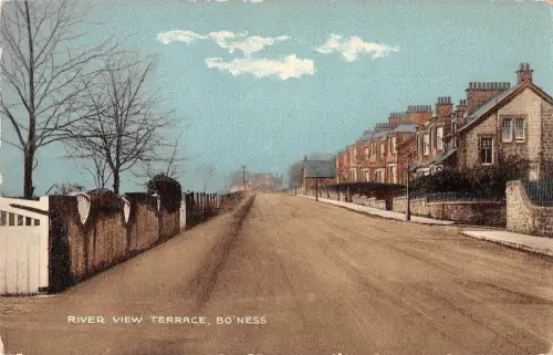 BR75193 Flussblick Terrasse Bo Ness Schottland