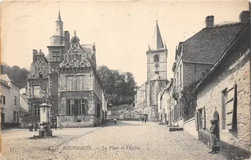 B92351 bouvignes la place et l eglise belgien
