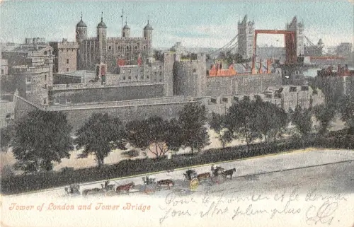 uk17122 tower of london und tower bridge london uk