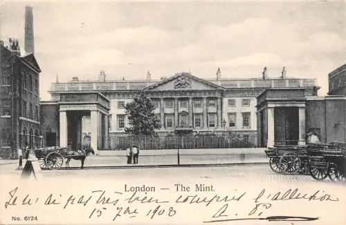 BR62965 london the mint chariot uk