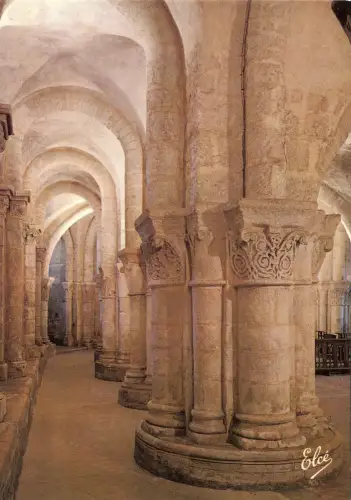 BF15603 la crypte l eglise saint eutrope saintes frankreich Vorder-/Rückbild