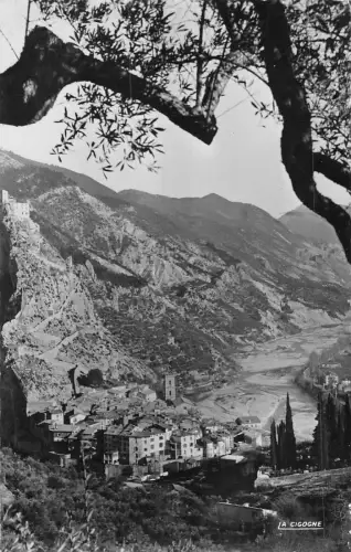 BR48983 Entrevaux le village et montee vers la citadele Frankreich