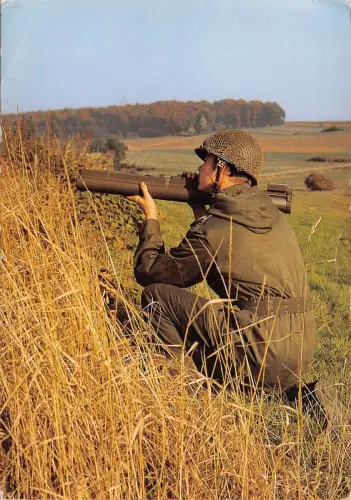 BR43692 LAW M 72 Lanze Roquette Leger Soldaten