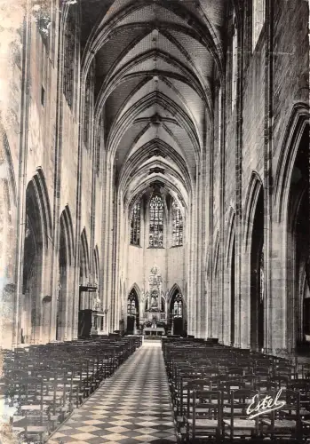 BR17618 La basilique de Notre Dame de Clery Frankreich