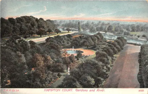 Lot313 Hampton Court Gardens and River UK