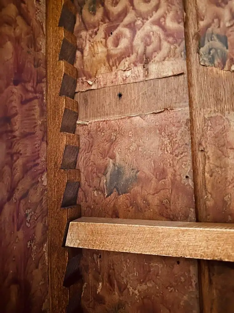 Barockschrank, um 1700, Rheinische Arbeit, Eiche, Intarsien 8