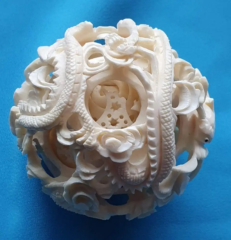 Antike chinesische - Wunderkugel - Sphärenkugel um ca. 1900 aus Elfenbein handgeschnitzt 0