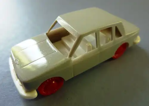 Modellauto: DDR-Modellauto Pkw Wartburg, Kunststoff, Original aus DDR-Produktion, 80er Jahre