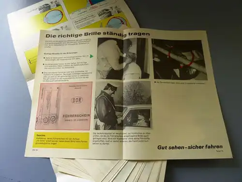 Automobilia: DDR-Tafelwerk,- Gut sehen - sicher fahren, Präsidum der Volkspolizei, Original aus DDR-Produktion, 80er Jahre, sehr selten