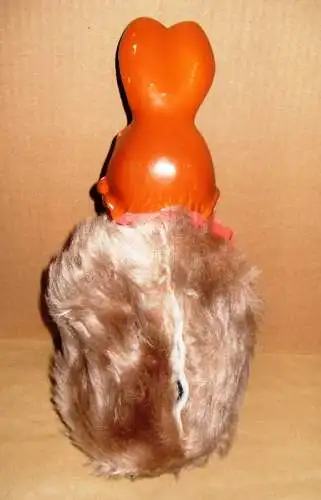 Ostern: seltener Osterhase zum Befüllen, Kunststoffkopf und Körper aus Webpelz, Original aus DDR-Produktion, 70er/ 80er Jahre