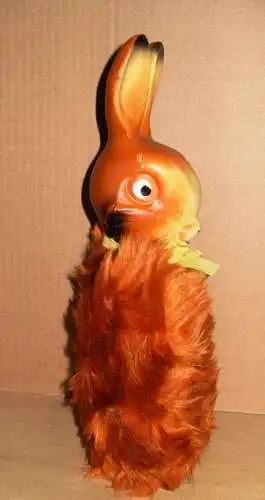 Ostern: seltener Osterhase zum Befüllen, Kunststoffkopf und Körper aus Webpelz, Original aus DDR-Produktion, 70er/ 80er Jahre