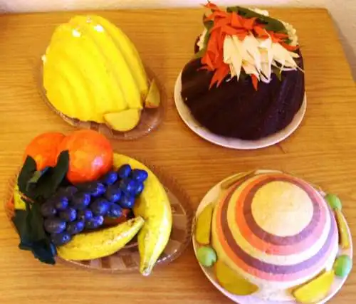 Theater-Requisiten - Kuchen, Obst u.a. - DDR, 80er