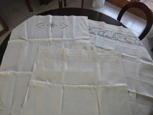 3x handbestickte Handtücher aus reinem Leinen 30'er Jahre. Handstickerei aus Italien