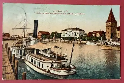Ak Lindau i. B., Partie im Hafen mit Bayrischen Hof und alten Leuchtturm 