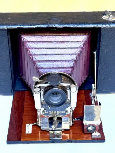 Folding Kodak N 4 Hawk-Eye Model 1 circa 1910