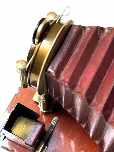 Folding Kodak N 4 Hawk-Eye Model 1 circa 1910