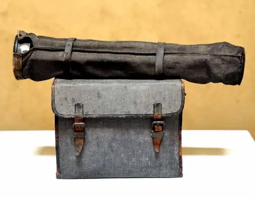 Chambre de Voyage 13 x 18 et ses accessoires