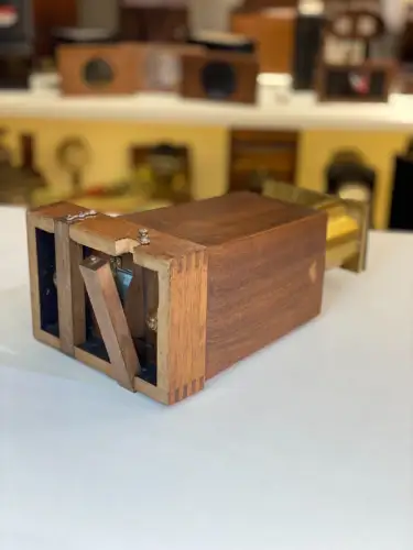 Agrandisseur solaire laiton et acajou -photographie vintage  circa 1900